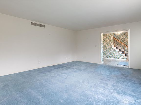 3rd image of 1133 Brittany Hills Dr