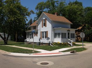 2 N Gosse Blvd, Princeton, IL