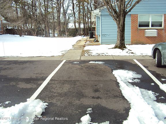 5th image of 158 Hudson Parkway #E