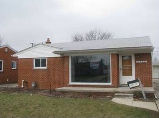 15456 Poplar St, Southgate, MI 48195