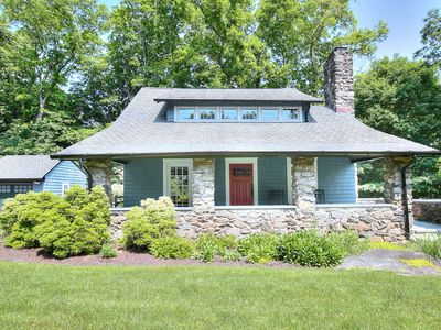 8 Rebel Lane, Darien, CT, 06820