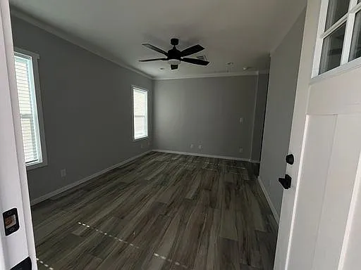 3 bed, 2.0 bath, 1290 sqft, $1,499 — Photo 2