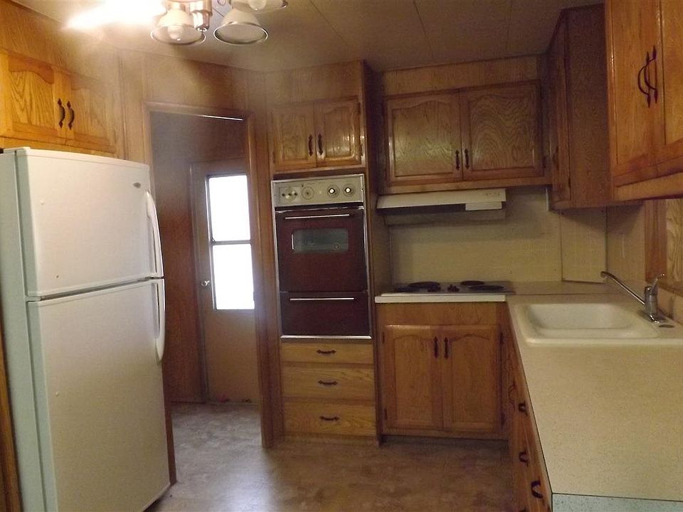 2nd image of 791 & 789 A St W