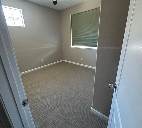 4th image of 1157 Martin Luther King Dr