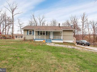 10161 Park View Dr, Felton, PA 17322