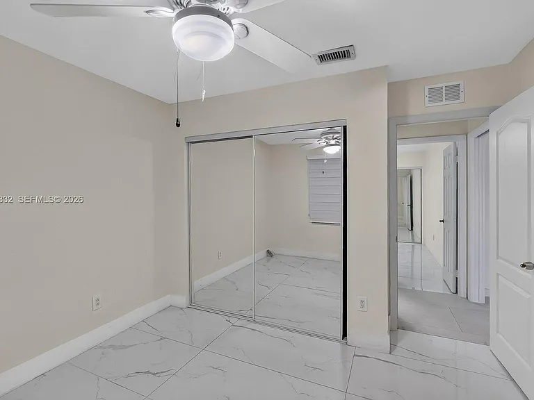 2141 W 53rd St — Photo 21