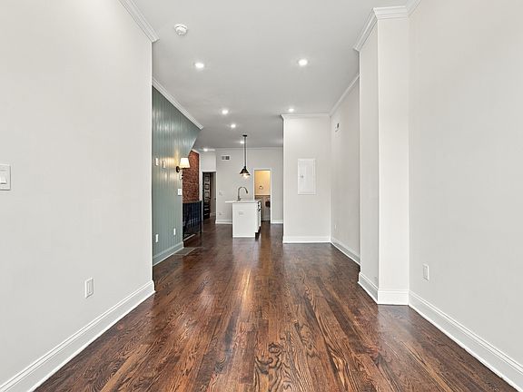 5th image of 2430 N 33rd St #A1