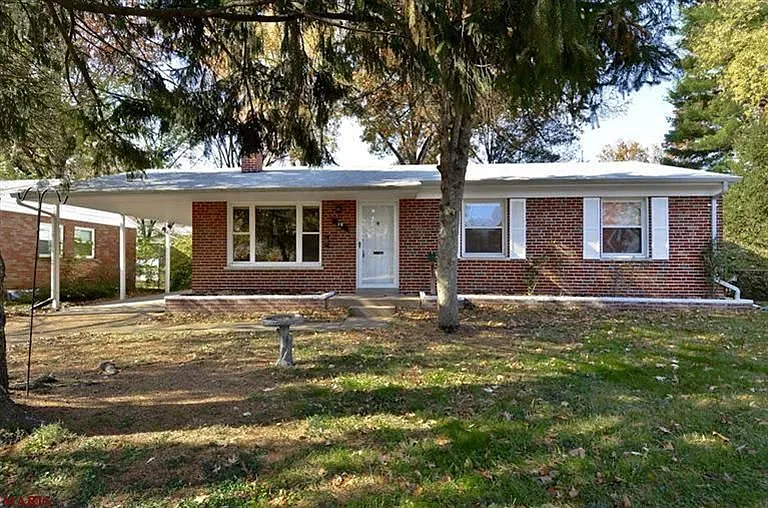 19 Armat Ct photo 1