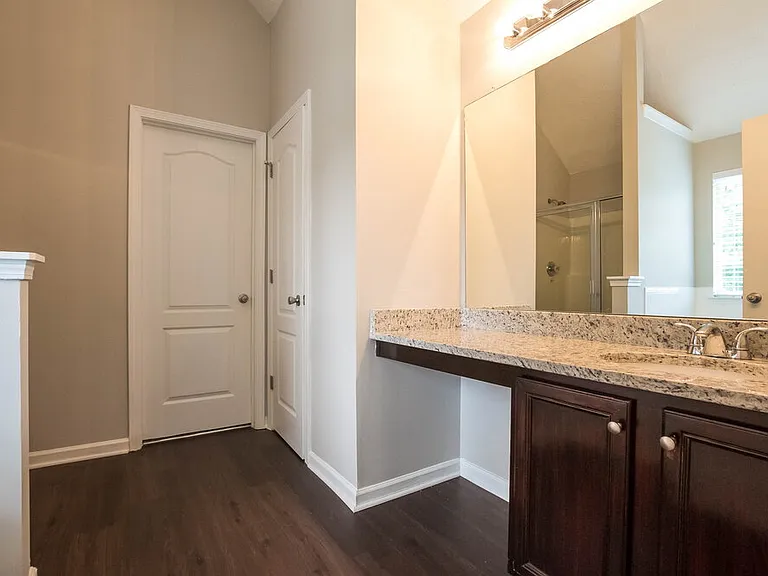 3814 Hadley Rd — Photo 8
