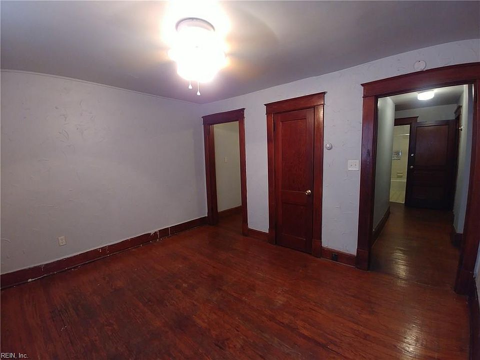 1st image of 2624 Detroit St #1