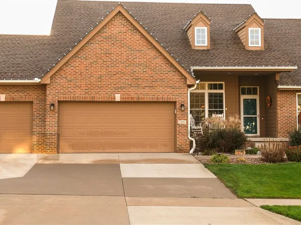 5295 Jordan Blvd, Pleasant Hill, IA 50327