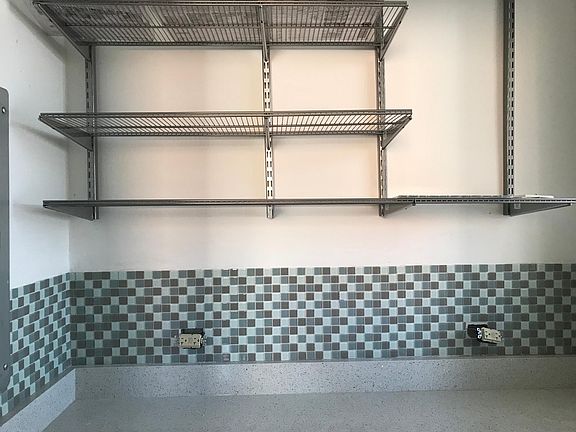 3rd image of 8646 S Euclid Ave