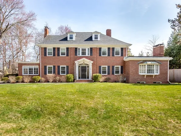 164 Highland St, Milton, MA 02186