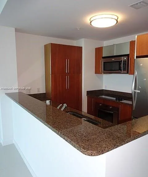 300 S Biscayne Blvd #T-3505 — Photo 3