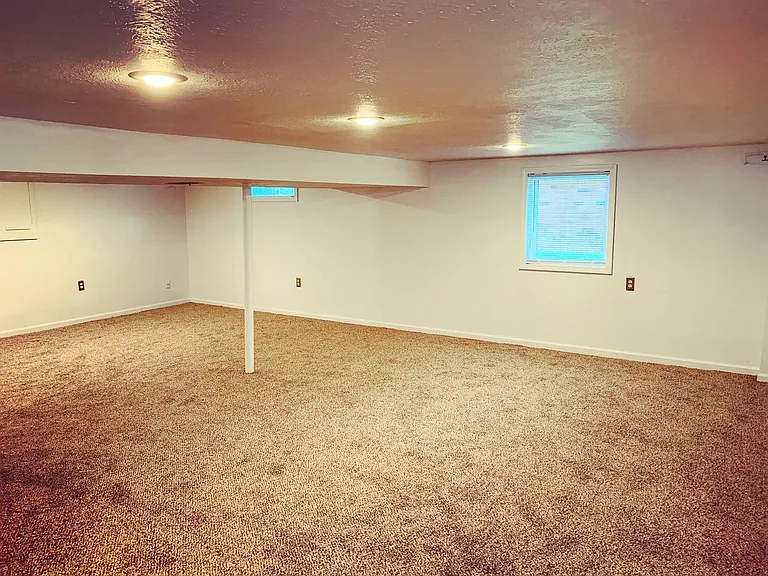 4001 Riveroaks Cir — Photo 19