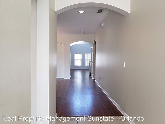 5th image of 14717 Sapodilla Dr