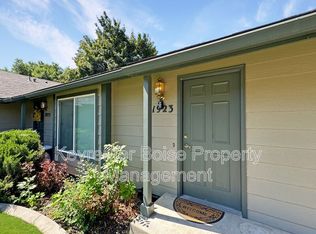 1923 S Priest Pl, Boise, ID 83706