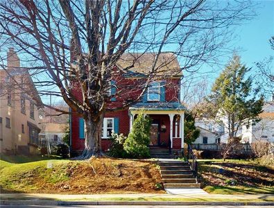 1049 Delaware Ave, Fountain Hill, PA, 18015