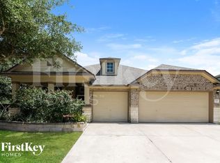 902 Bar Z Rnch, San Antonio, TX 78245