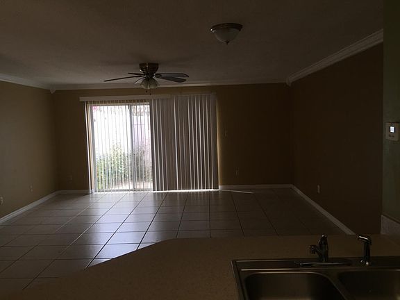 2nd image of 4945 Walden Cir