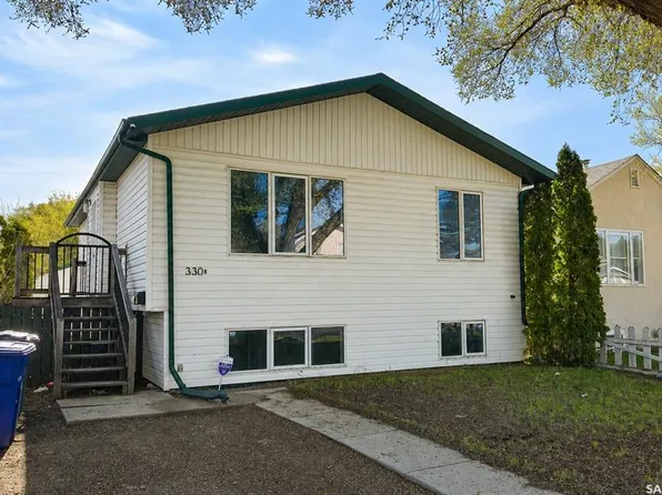 330B X AVENUE S, Saskatoon, SK S7M 3H6