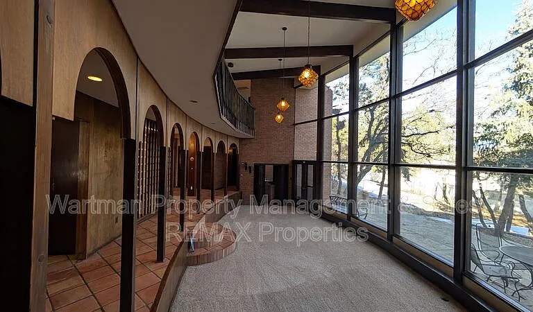 15 Upland Rd — Photo 12