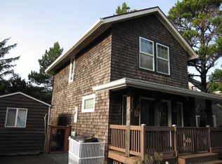 26530 Chieftain Dr, Rockaway Beach, OR 97136