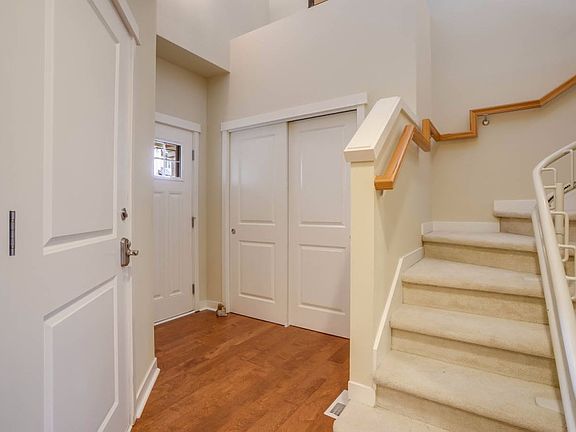 2nd image of 13824 N Creek Dr Unit 1901
