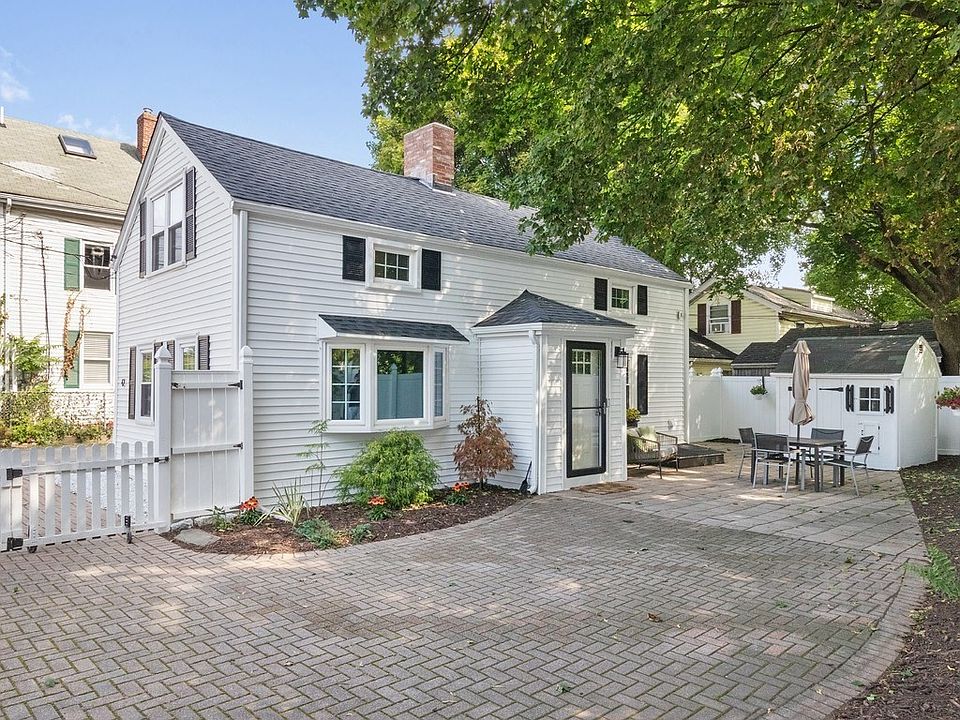 1st image of 42 Newton St