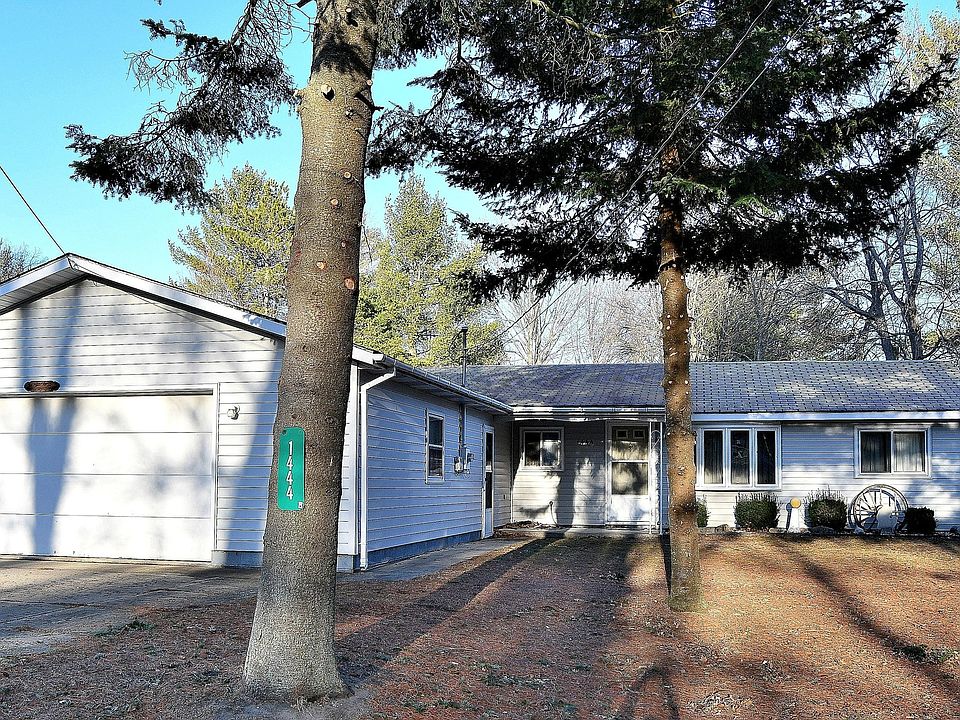 1st image of 1444 Huron Ave