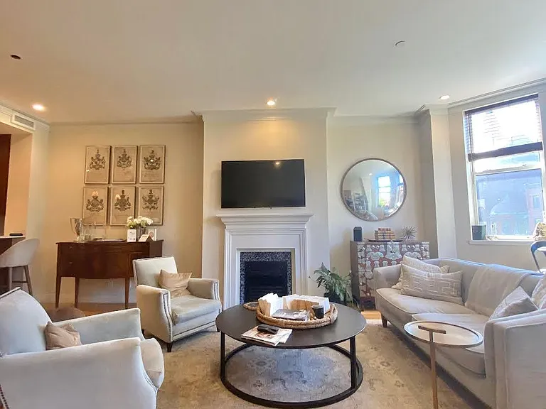 168 Newbury St #31 — Photo 21