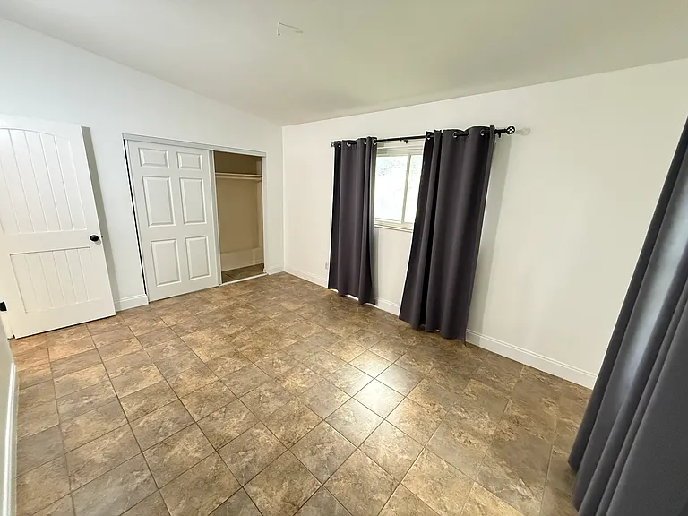 4394 Pompano Dr SE — Photo 17