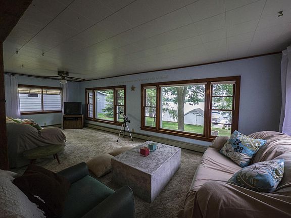 4th image of N4739 Lake Dr