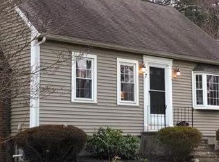 7 Marguerite Rd, Walpole, MA 02081