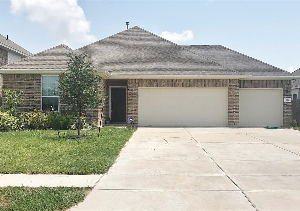 1st image of 217 Harbor Bend Ln