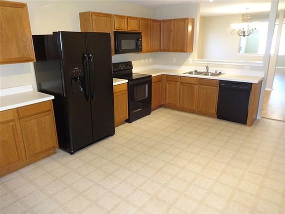 5th image of 1638 Baxter Springs Dr