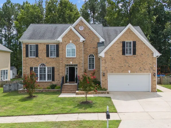 1501 Autumn Ridge Dr, Durham, NC 27712