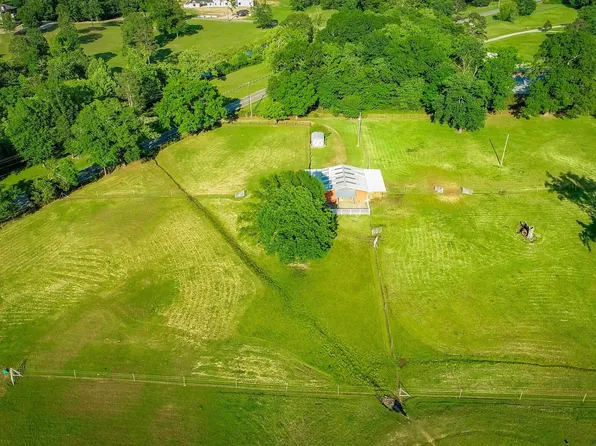 27701 Kanis Rd, Paron, AR 72122