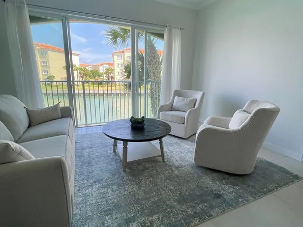 18 Harbour Isle Dr W Unit 203, Fort Pierce, FL 34949