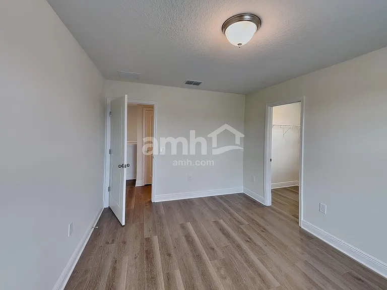 1388 Sky Lakes Dr — Photo 31