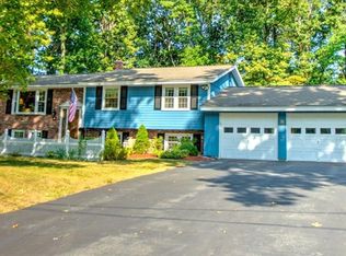 7 Gallup Dr, Chelmsford, MA 01824