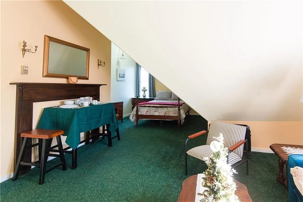 1 bed, 500 sqft, $1,350 — Photo 3