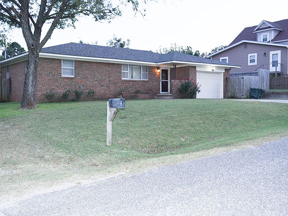 3rd image of 1117 W Oklahoma Ave