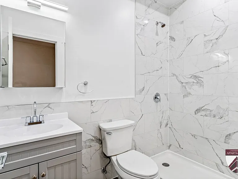 5401-5415 S. University Ave — Photo 14