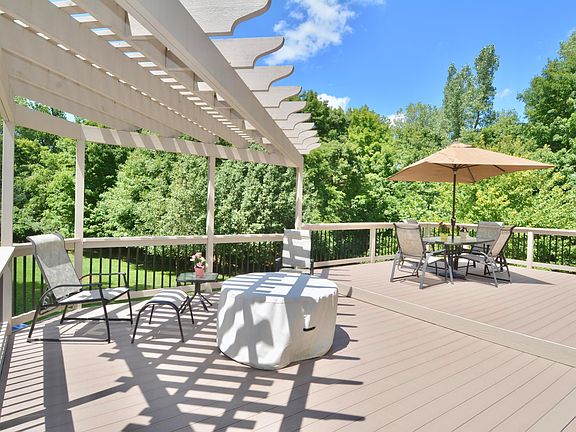 5th image of 5292 Harrow Glen Dr