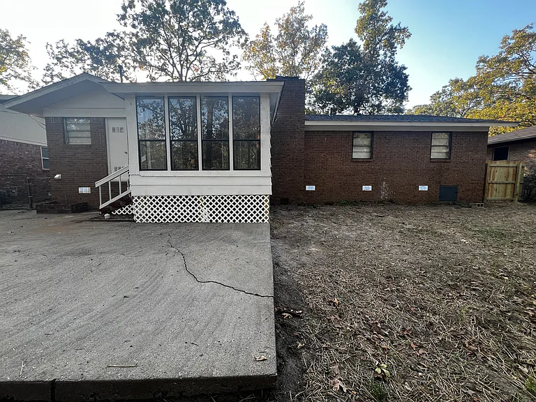 8702 Oakhaven Dr — Photo 19