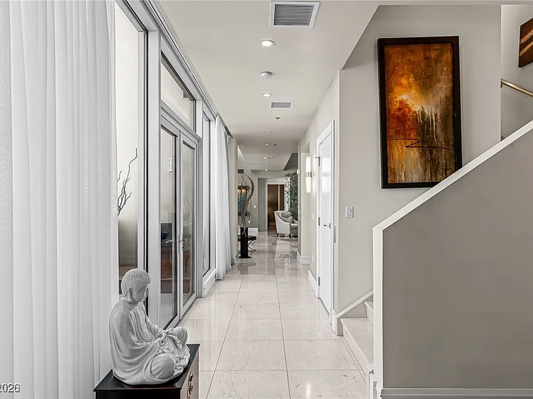 2700 Las Vegas Blvd S #4304 — Photo 7
