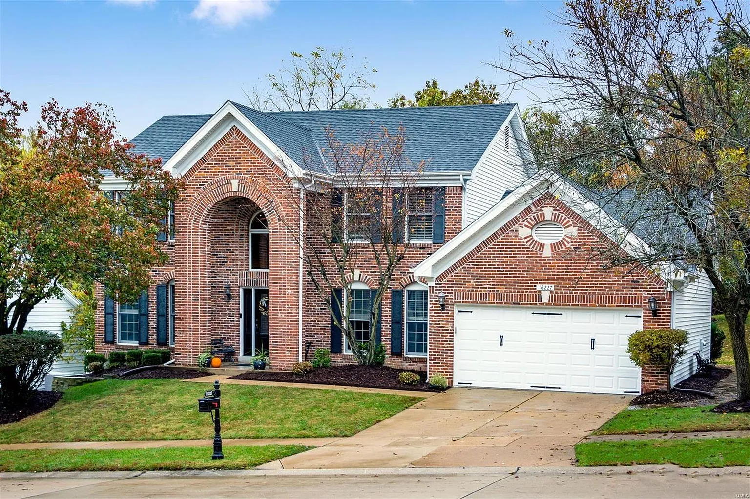 16227 Berry Hollow Ct photo 1