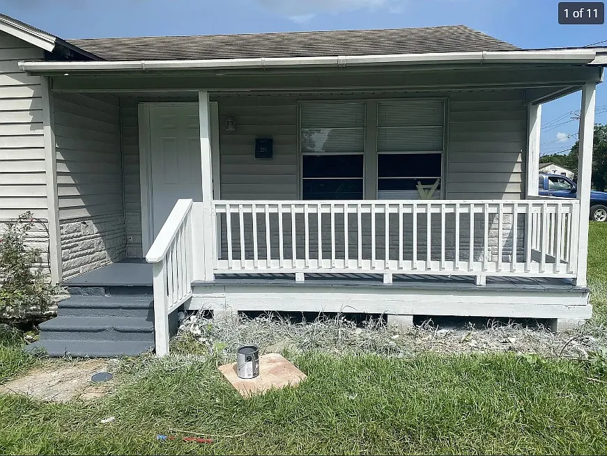 3 bed, 550 sqft, $1,600 — Photo 1