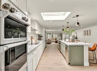 9130 Belcastro St, Las Vegas, NV 89113